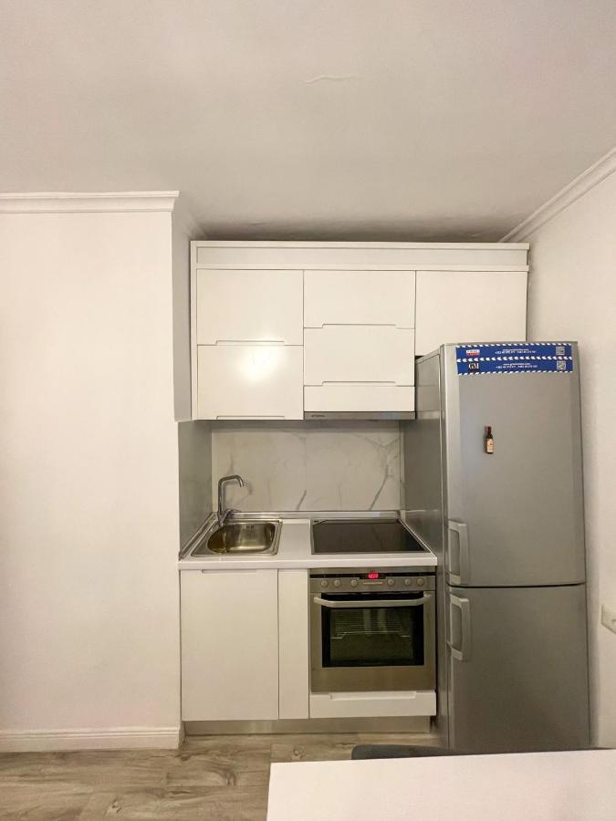 Centre View Apartment 티라나 외부 사진